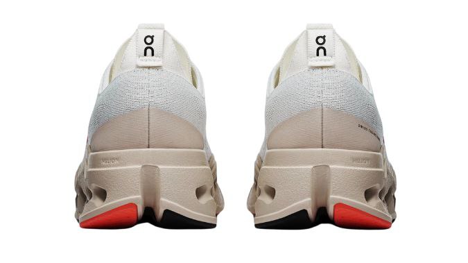 On Cloudsurfer 'Ivory Salmon'