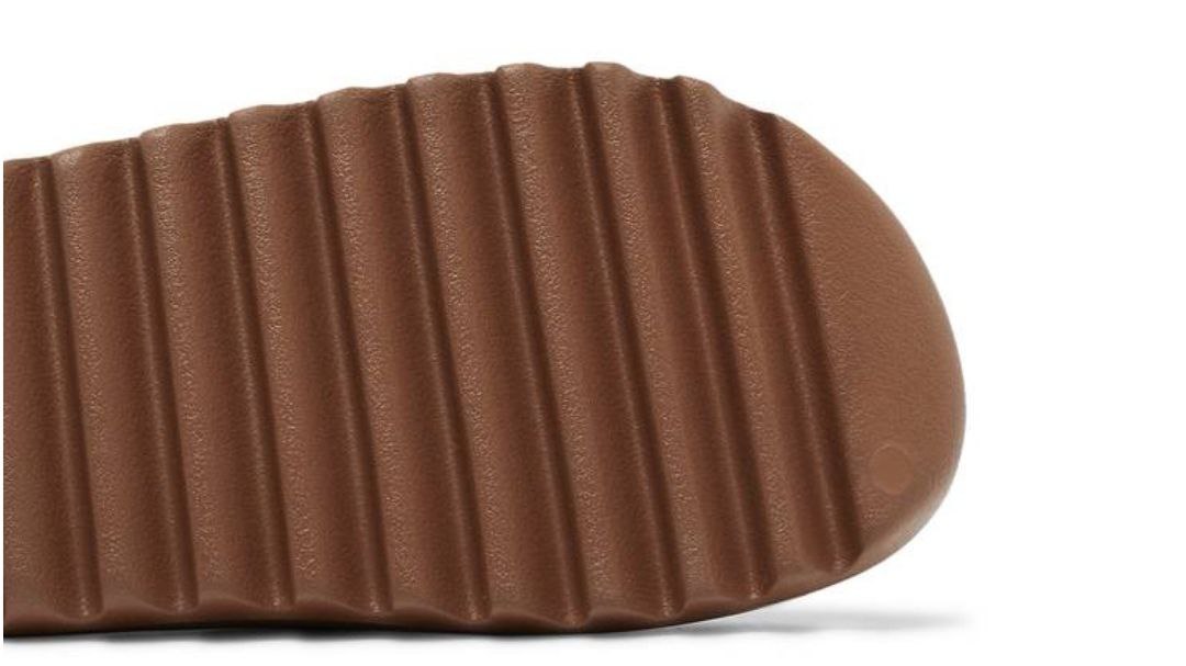 YEEZY SLIDE 'Flax'