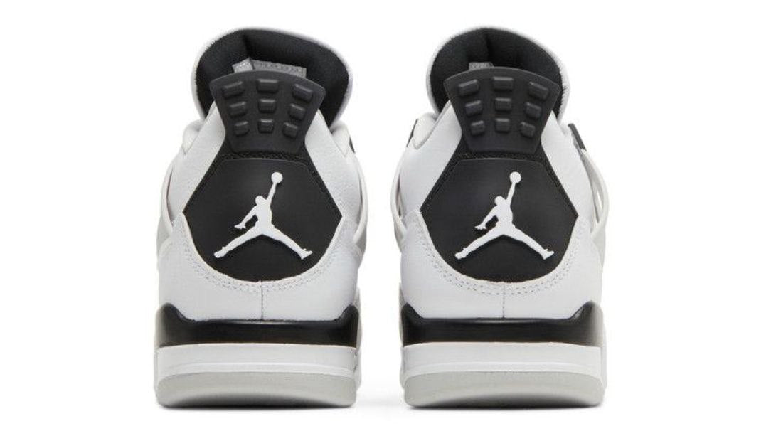 Air Jordan 4 Retro 'Military Black'