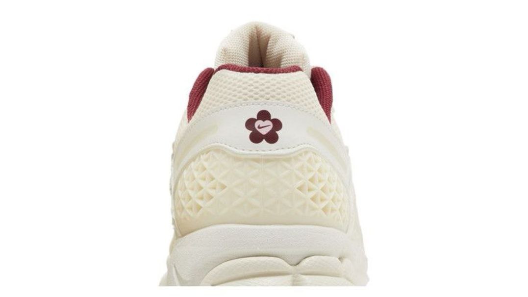 Nike Air Zoom Vomero 5 'Valentine's Day'