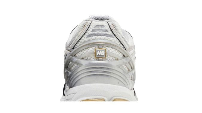 New Balance 1906R 'White Silver Metallic'