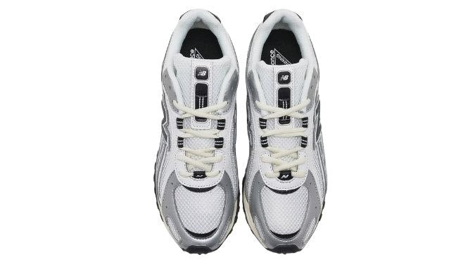 New Balance 204L 'Silver Metallic Black'