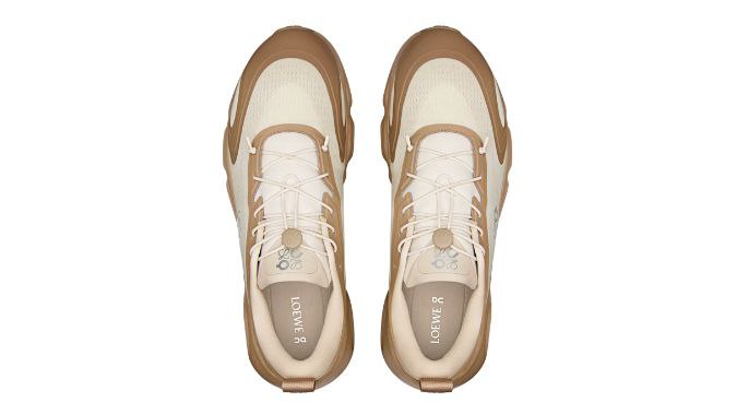 On Cloudsolo × Loewe 'Beige'
