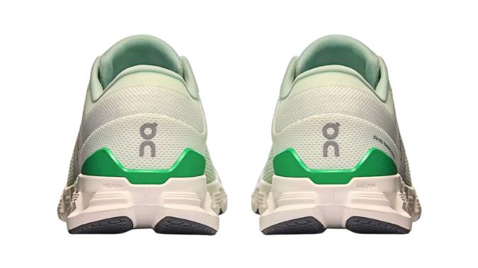 On Running Cloud × 4