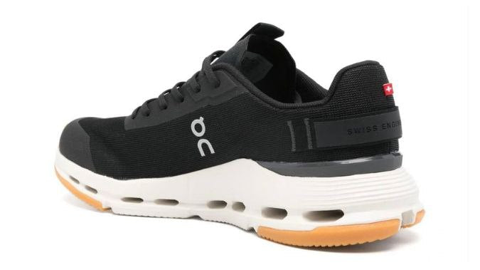 On Cloudnove 2 'Black Ivory'
